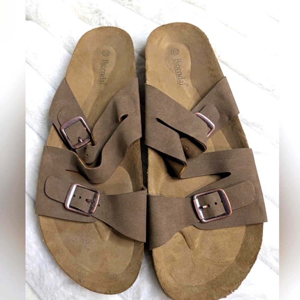 Bjorndal Brown Sandals with Adjustable Straps and Cork Footbed